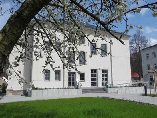 Standesamt im Fr&uuml;hling